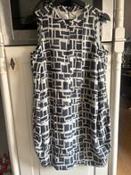 Max mara prachtige zgan jurk maat 36, Kleding | Dames, Jurken, Max Mara, Ophalen of Verzenden, Zo goed als nieuw, Maat 36 (S)