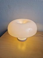 Witte design tafellamp modern mushroom ontwerp., Huis en Inrichting, Lampen | Tafellampen, Ophalen of Verzenden, Zo goed als nieuw