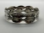 X748 Prachtige zilveren bangle Scandinavisch ontwerp, Sieraden, Tassen en Uiterlijk, Armbanden, Ophalen of Verzenden, X, Zilver