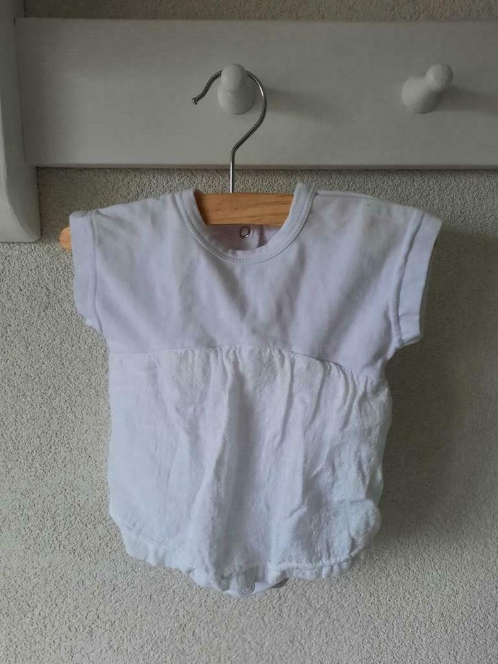 Prenatal Baby witte romper t-shirt Maat 56, Kinderen en Baby's, Babykleding | Maat 56, Zo goed als nieuw, Meisje, Overige typen