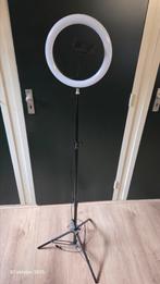 Selfie statief incl ring lamp., Zo goed als nieuw, 150 tot 175 cm, Met balhoofd, Ophalen of Verzenden