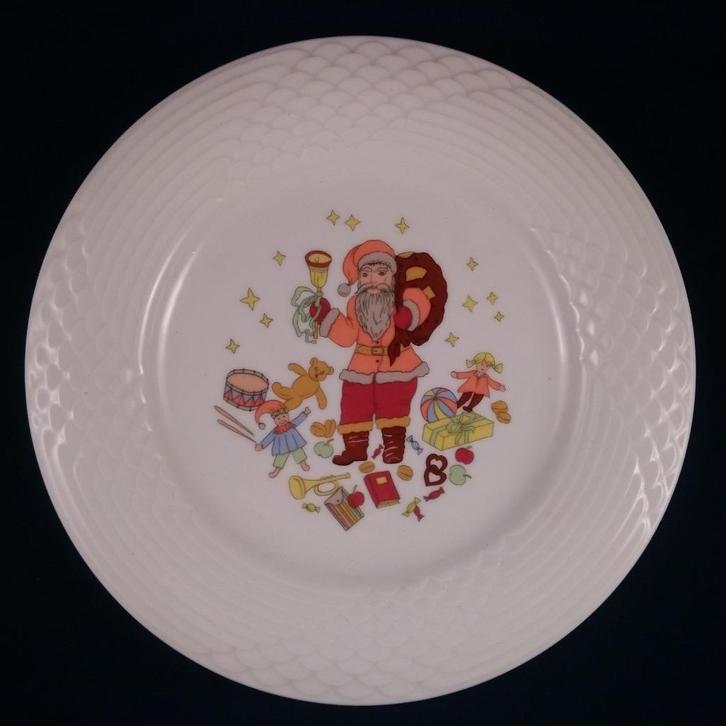 Hutschenreuther Scala Kerstbord, Huis en Inrichting, Keuken | Servies, Zo goed als nieuw, Bord(en), Overige stijlen, Porselein