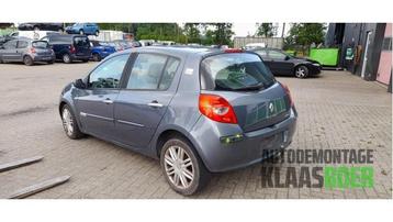 Achterbumper van een Renault Clio beschikbaar voor biedingen