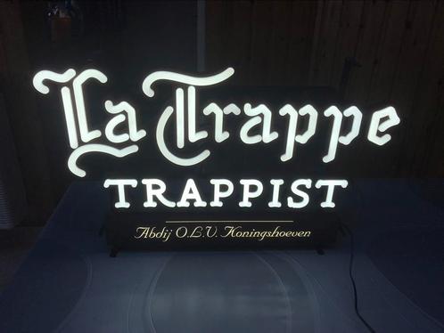 La trappe trappist led lichtreclame, Verzamelen, Merken en Reclamevoorwerpen, Zo goed als nieuw, Lichtbak of (neon) lamp, Ophalen of Verzenden