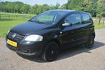 Volkswagen Fox 1.4 Trendline Zwart APK Januari 2026, Voorwielaandrijving, Gebruikt, 4 stoelen, Zwart