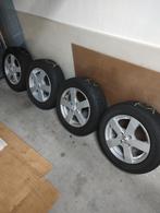 Winterbandenset Renault Clio met velgen, Auto-onderdelen, Banden en Velgen, Ophalen, Gebruikt, 15 inch, Velg(en)