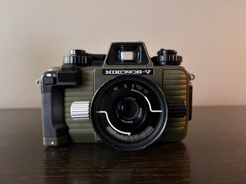 Nikonos V Safari + 35mm f2.5 Onderwatercamera, Ophalen of Verzenden, Gebruikt, Meer dan 40 meter, Camera