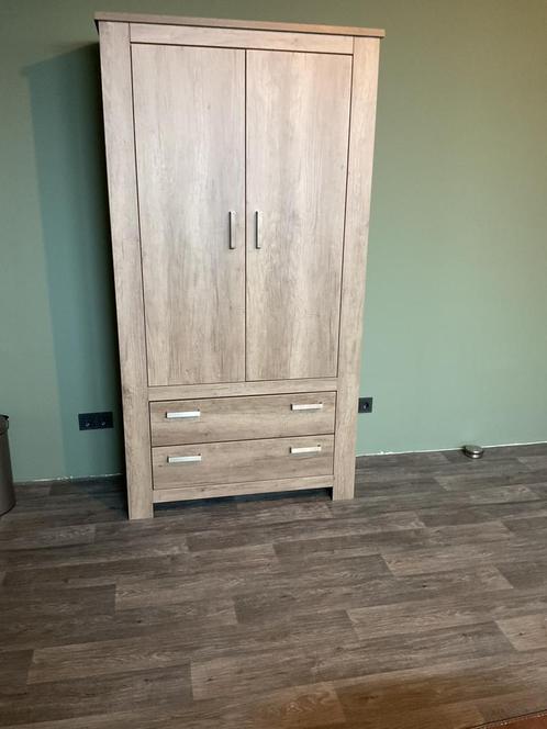 Kast, salontafel (en poef), Huis en Inrichting, Tafels | Salontafels, Zo goed als nieuw, Minder dan 50 cm, 50 tot 100 cm, 100 tot 150 cm