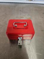 Rood Geldkistje met Sleutel, Verzamelen, Ophalen of Verzenden, Zo goed als nieuw, Metaal of Blik