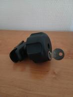 Ram mount klem met slot !!! (universeel) tomtom nuvi garmin, Ophalen of Verzenden, Zo goed als nieuw