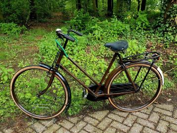 Raleigh damesfiets 26 inch oldtimer stadsfiets beschikbaar voor biedingen