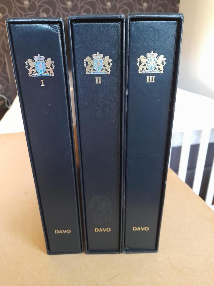 Postzegel-albums DAVO LX deel 1 2 en 3, Postzegels en Munten, Postzegels | Toebehoren, Verzamelalbum, Ophalen of Verzenden