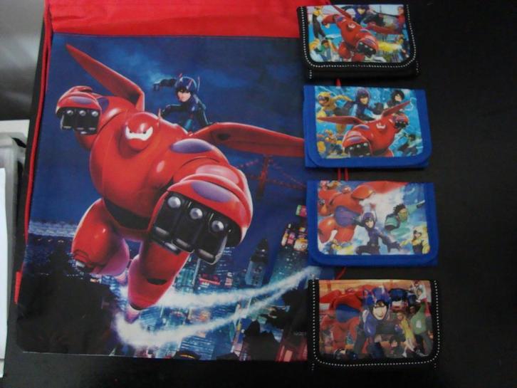 Hele Leuke BIG HERO tassen en portemonnee's, Sieraden, Tassen en Uiterlijk, Tassen | Schoudertassen, Nieuw, Verzenden