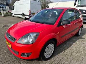 Ford Fiesta TDCi 1.4 + AIRCO + CARPLAY + REAR CAMERA + 194.5 beschikbaar voor biedingen