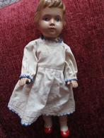 Oud popje van 30 cm., Ophalen, Gebruikt, Pop