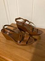 Bruine leren pumps sleehak Fred De La Bretoniere, maat 38, Pumps, Fred de la Bretoniere, Bruin, Verzenden