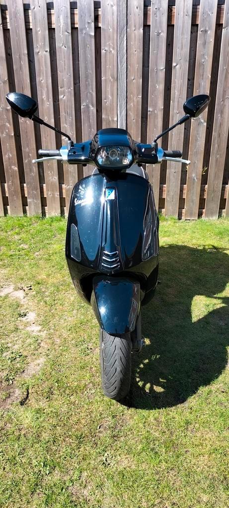 Vespa Piaggio Sprint, Fietsen en Brommers, Scooters | Vespa, Zo goed als nieuw, Ophalen of Verzenden