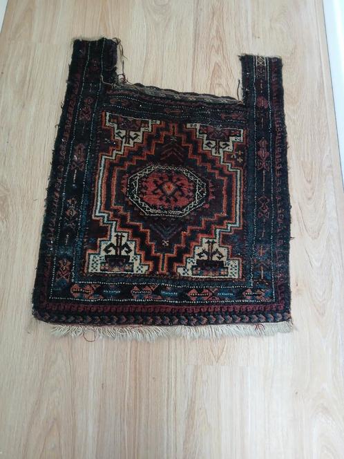 Handgeknoopt perzisch gebedskleedje of deel van zadeltas, Antiek en Kunst, Antiek | Kleden en Textiel, Ophalen of Verzenden