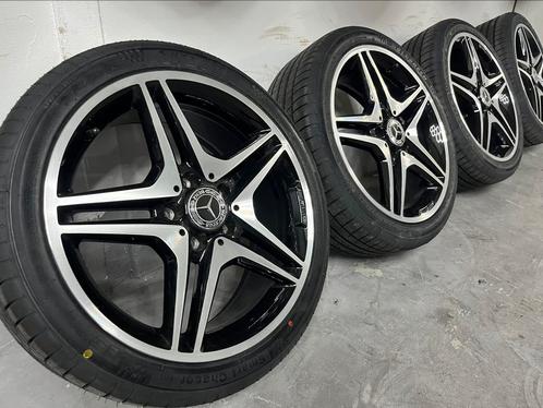 18 inch Originele Mercedes AMG Velgen Nieuwe Banden A B CLA, Auto-onderdelen, Banden en Velgen, Banden en Velgen, Zomerbanden