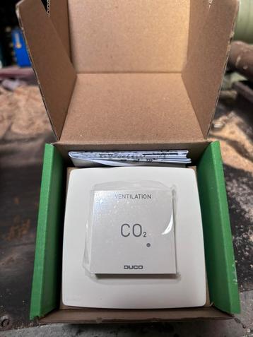 Duco CO2 Ruimtesensor (excl. BD) – Wit – Bedraad/RF – NIEUW beschikbaar voor biedingen