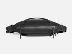 Lost at Dekmantel: Waist Bag with iPhone 15 Pro & Card Clip, Contacten en Berichten, Gevonden voorwerpen