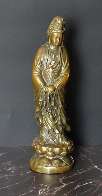 Oosters bronzen Godin Kwan Yin beeld – 21 cm beschikbaar voor biedingen