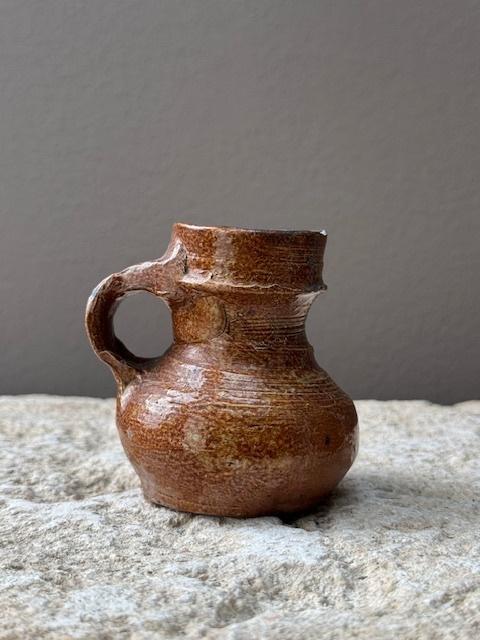 Steengoed kruikje Raeren, Antiek en Kunst, Antiek | Keramiek en Aardewerk, Ophalen of Verzenden