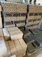 Halve pallet Pini Kay - Hout briketten - 100% Eiken - 480 KG, Tuin en Terras, Minder dan 3 m³, Ophalen, Overige houtsoorten, Blokken