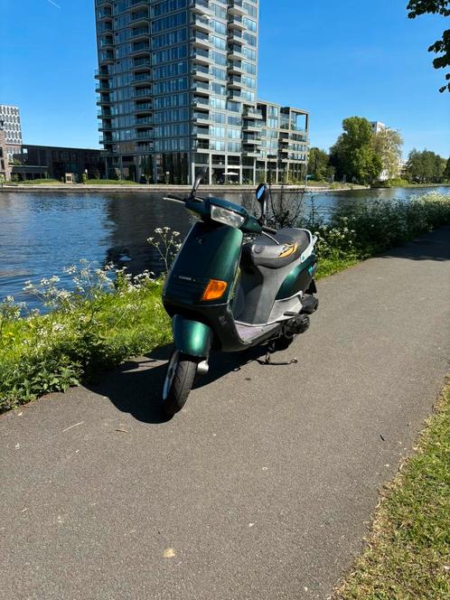 Piaggio Skipper 125CC A1, Fietsen en Brommers, Scooters | Piaggio, Zo goed als nieuw, Overige modellen, Ophalen