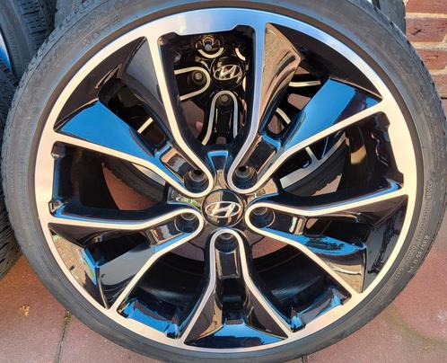 19 inch Originele Kia Proceed GT Velgen met banden 5x114,3, Auto-onderdelen, Banden en Velgen, Banden en Velgen, All Season, 19 inch