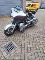 Tekoop Harley Davidson Street Glide CVO 2019 17731 km €27500, Motoren, Motoren | Harley-Davidson, Cruise Control, 2 cilinders