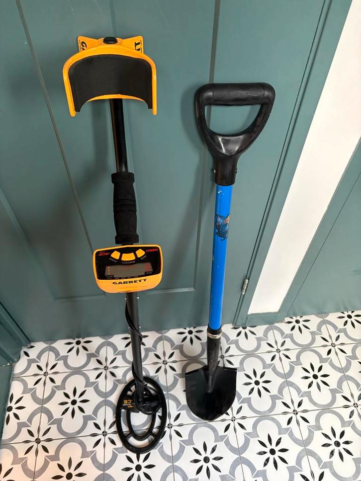 Metaaldetector garrett ace 150 & Nokta Pinpointer Set, Hobby en Vrije tijd, Metaaldetectors, Gebruikt, 30 cm of minder, Overige merken