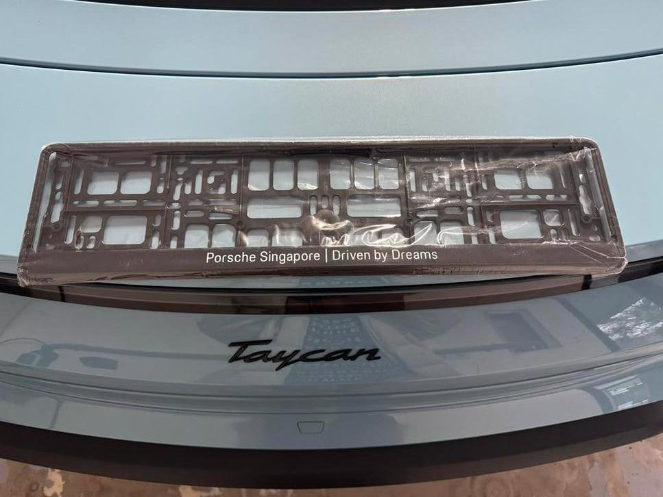 Porsche Singapore - Kentekenplaathouder - Nieuw!, Ophalen of Verzenden, Nieuw