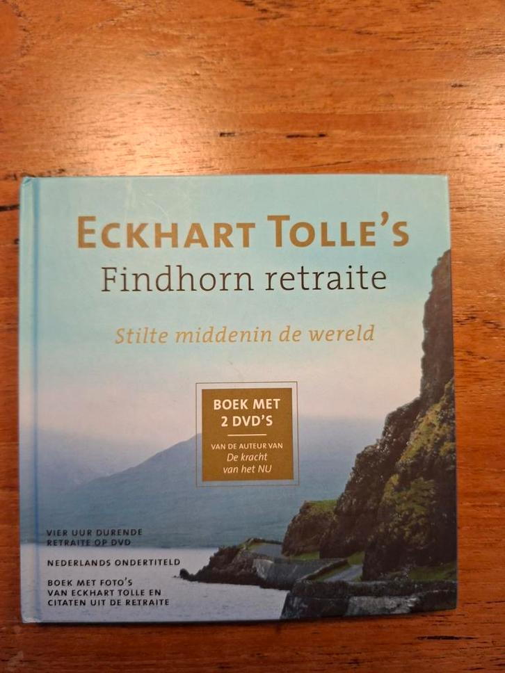 Eckhart Tolle's Findhorn retraite - Boek met 2 DVD's, Boeken, Esoterie en Spiritualiteit, Zo goed als nieuw, Achtergrond en Informatie