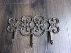 BROCANTE MUURREK MET 3 HAKEN/ESSCHERT DESIGN REK GIETIJZER, Ophalen