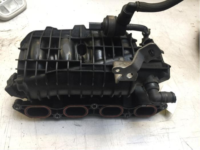 Inlaatspruitstuk van een Peugeot 207, Auto-onderdelen, Motor en Toebehoren, Peugeot, Gebruikt, 3 maanden garantie, Ophalen of Verzenden