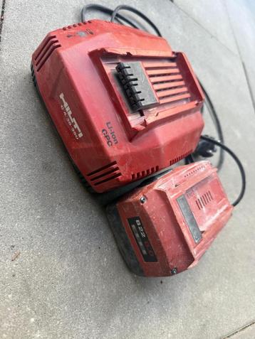 Hilti accu 22V / 8.0 Ah + lader beschikbaar voor biedingen
