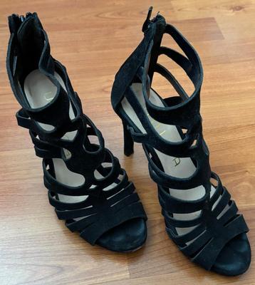 Unisa sandalen / halfhoge open pumps met hoge hakken beschikbaar voor biedingen
