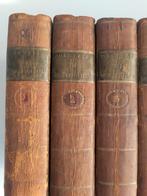Te koop serie van vijf antieke boeken Oeuvres de Montesquieu, Antiek en Kunst, Antiek | Boeken en Bijbels, Ophalen of Verzenden