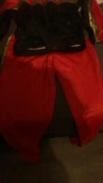 Rode aussie met goude bies broek en vestje maat L, Ophalen of Verzenden, Zo goed als nieuw, Rood