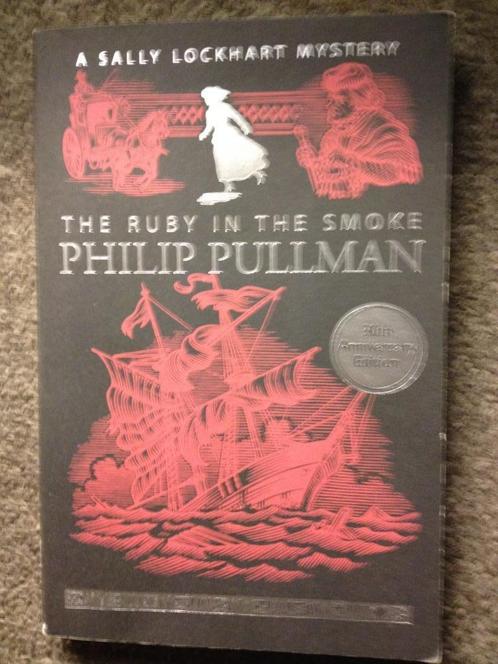 Sally Lockhart: The Ruby in the smoke; door Philip Pullman, Boeken, Detectives, Gelezen, Ophalen of Verzenden