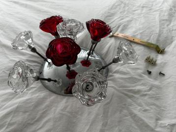 Plafondlamp met glazen bloemen beschikbaar voor biedingen