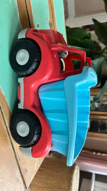 Vrachtauto beschikbaar voor biedingen