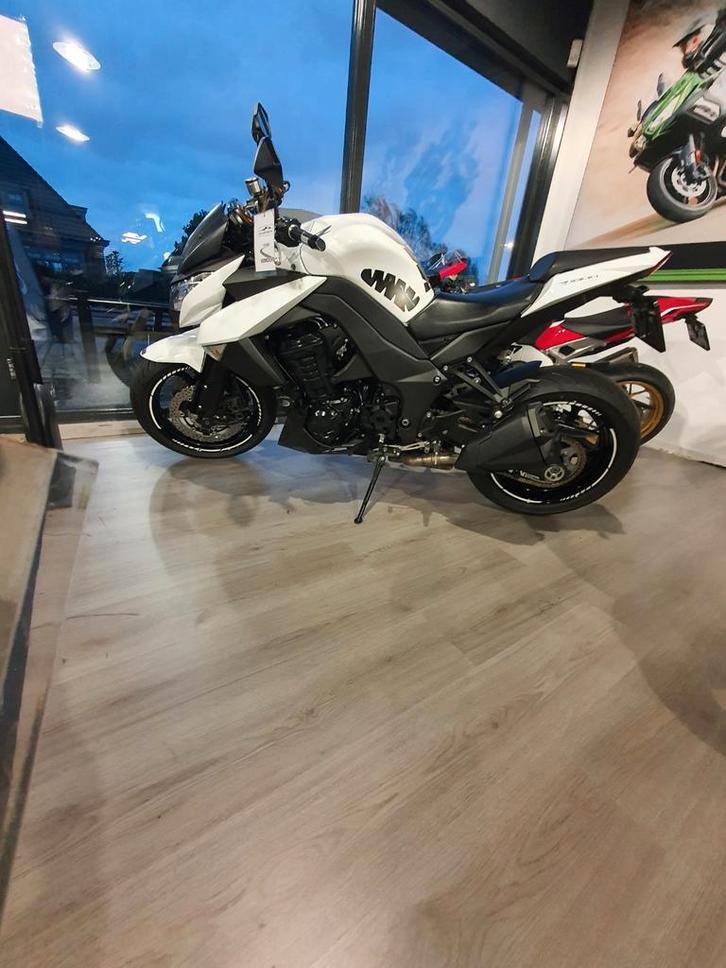 Kawasaki Z1000 - 2012 - Prachtige Naked Bike!, Motoren, Motoren | Kawasaki, Particulier, Naked bike, meer dan 35 kW, 4 cilinders