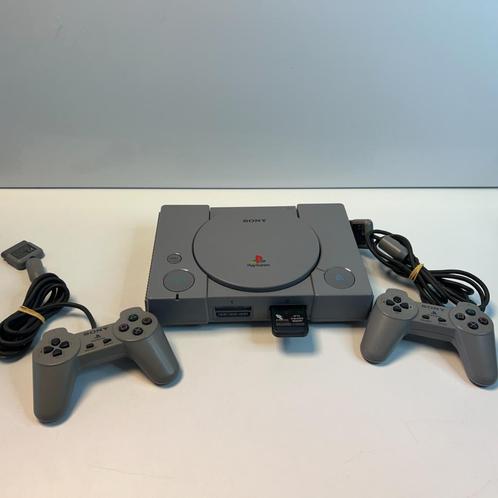 Sony Playstation 1 Grijs + controller | Gebruikt, Spelcomputers en Games, Spelcomputers | Sony PlayStation 1, Gebruikt