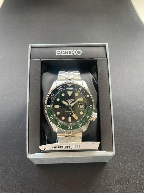 Seiko 5 sports GMT groen, Sieraden, Tassen en Uiterlijk, Horloges | Heren, Nieuw, Polshorloge, Seiko, Staal, Staal, Ophalen of Verzenden