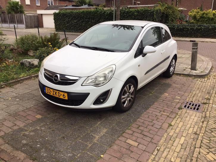 Opel Corsa 1.2 16V LPG 3D 2012 Wit. Km:182.000, Auto's, Opel, Particulier, Corsa, Airbags, Airconditioning, Centrale vergrendeling