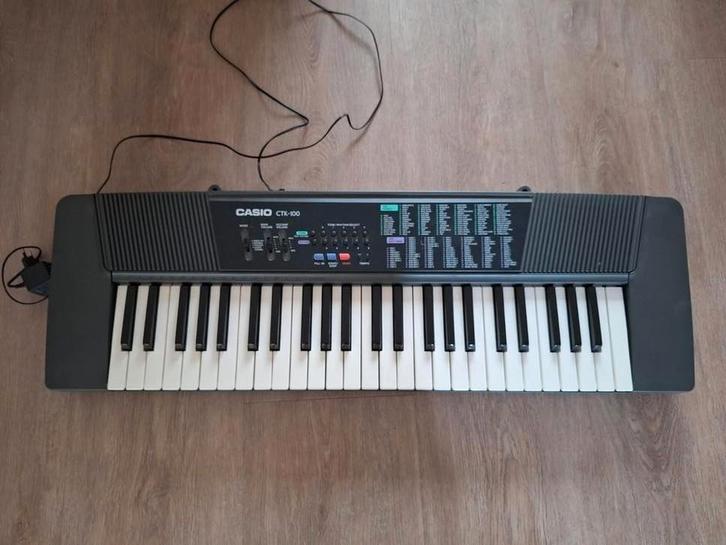 Casio Keyboard CTK-100, Muziek en Instrumenten, Keyboards, Ophalen