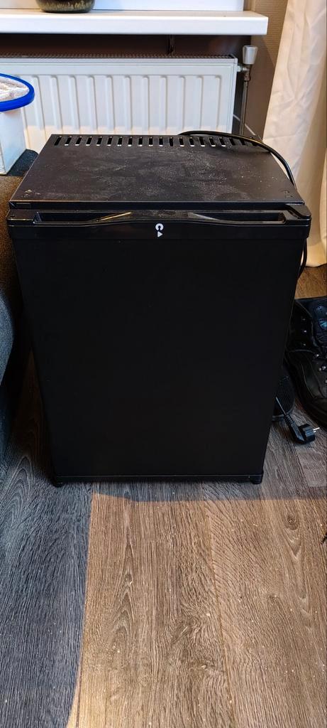 mini bar Atlantic 25, Witgoed en Apparatuur, Koelkasten en IJskasten, Nieuw, Zonder vriesvak, Ophalen