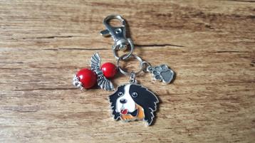 Tas/Sleutelhanger Berner sennen met geluksengeltje beschikbaar voor biedingen